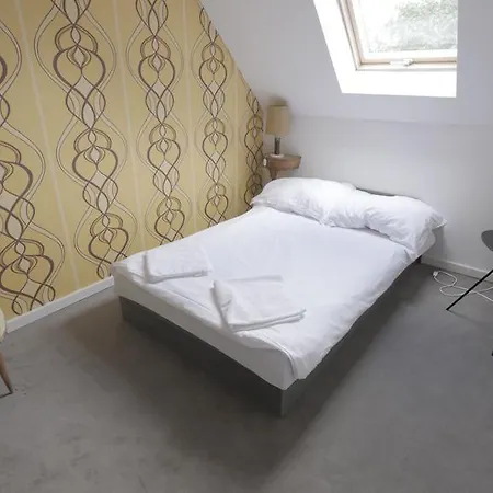 Quarto em Acomodações Particulares Uroboros