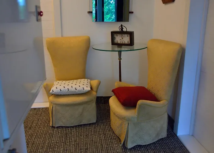 Rum i privatbostad Uroboros *