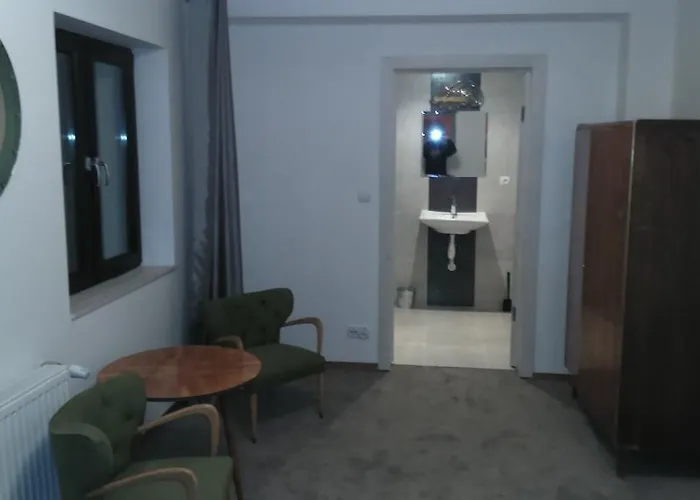 Uroboros 스클라르스카포렘바